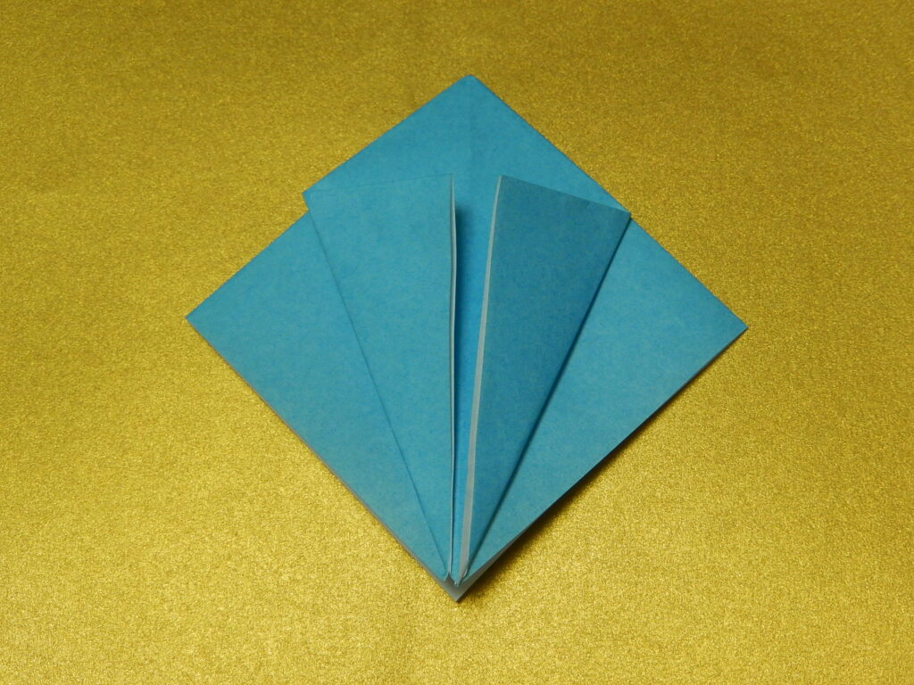 Origami is one of Japan's traditional paper craft arts.｜Fitspot